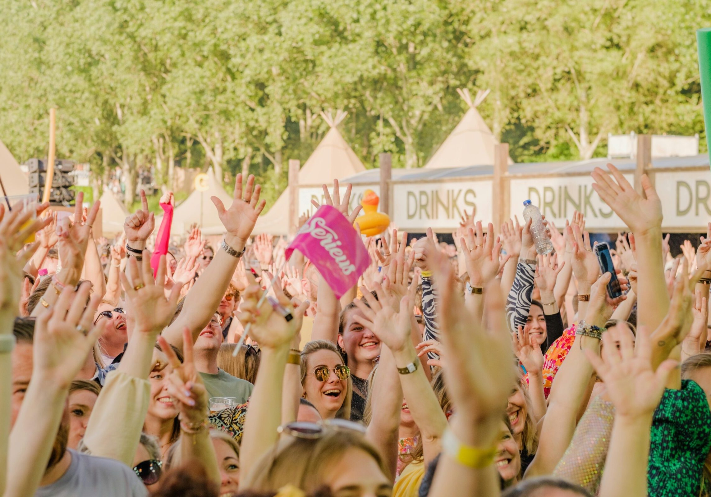 fans_1 fans_1