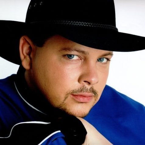 Garth Guy (Garth Brooks Tribute)